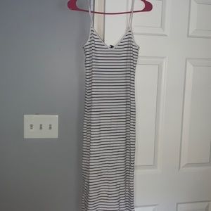 Black and White Forever 21 Dress